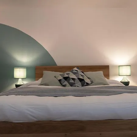 Massaresc Apartment